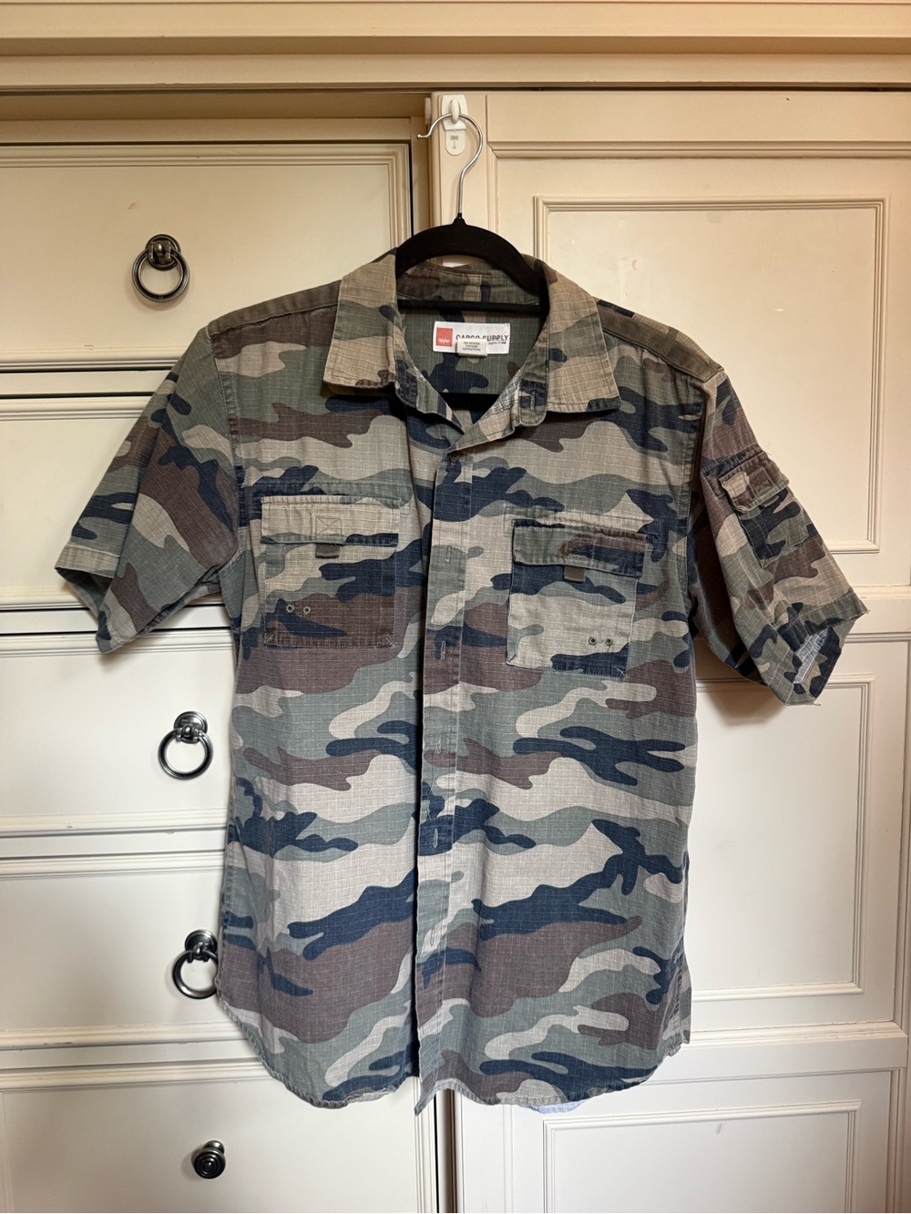 Cargo Supply Camo Button Down Men’s Medium